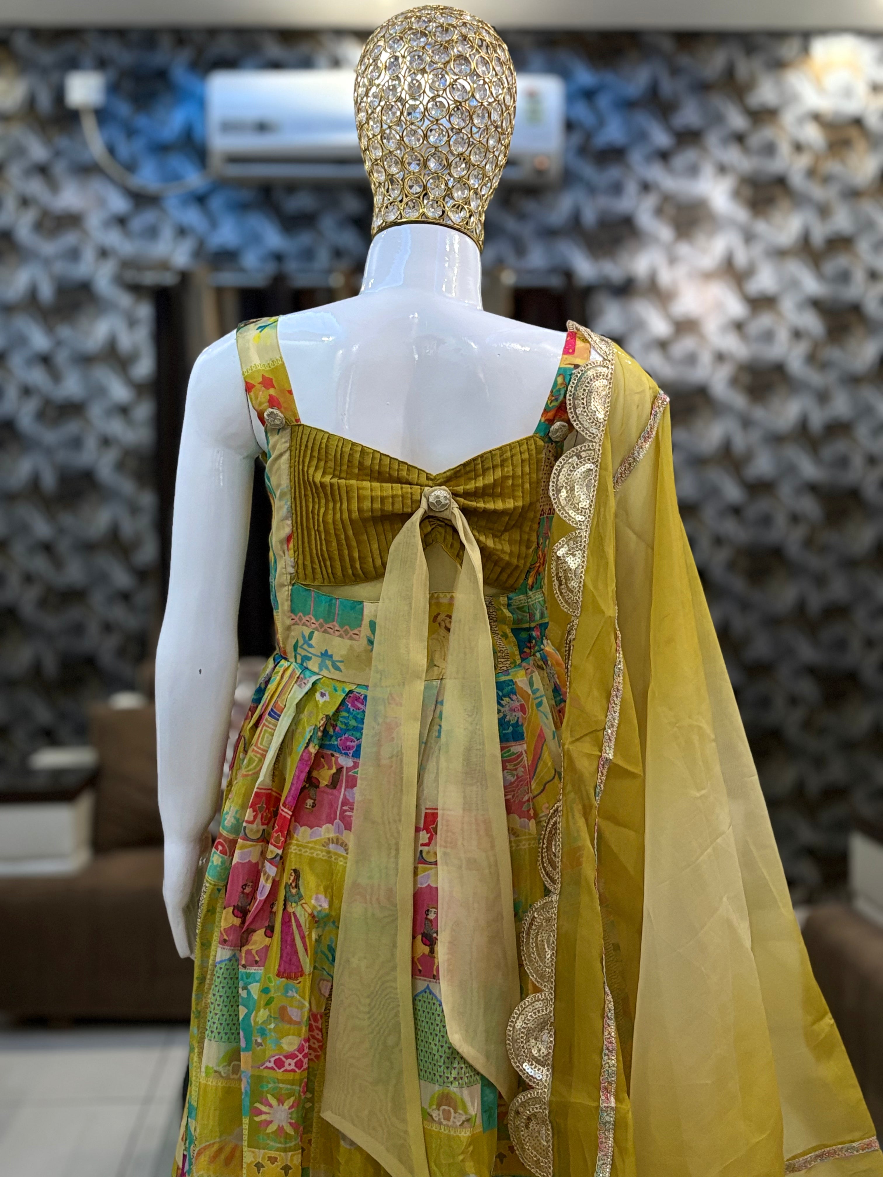 Rang-e-Noor Anarkali