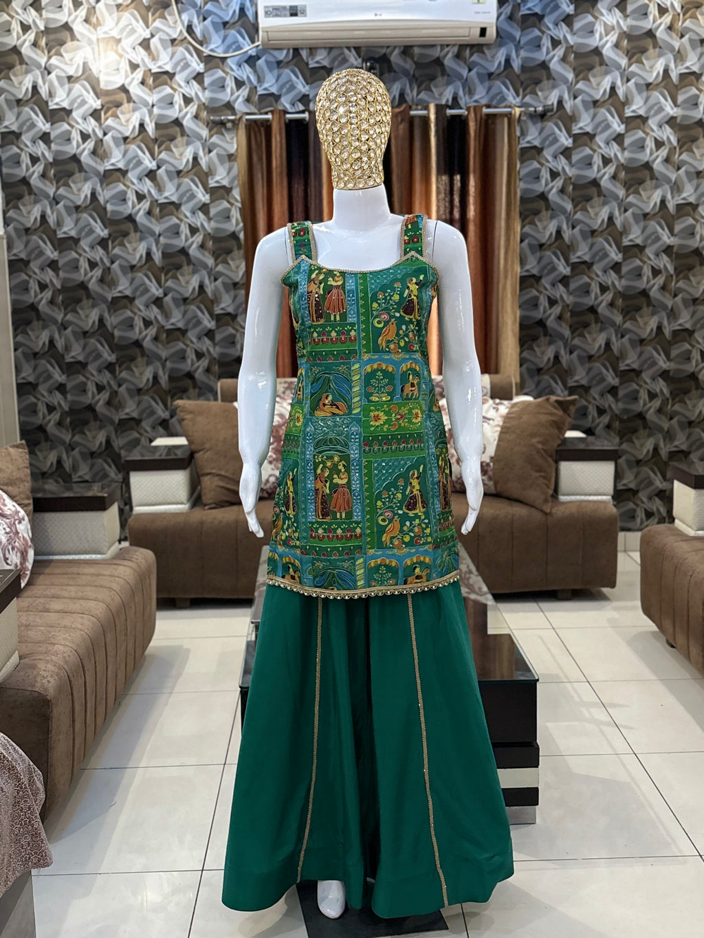 Vrinda Vibes Skirt Set