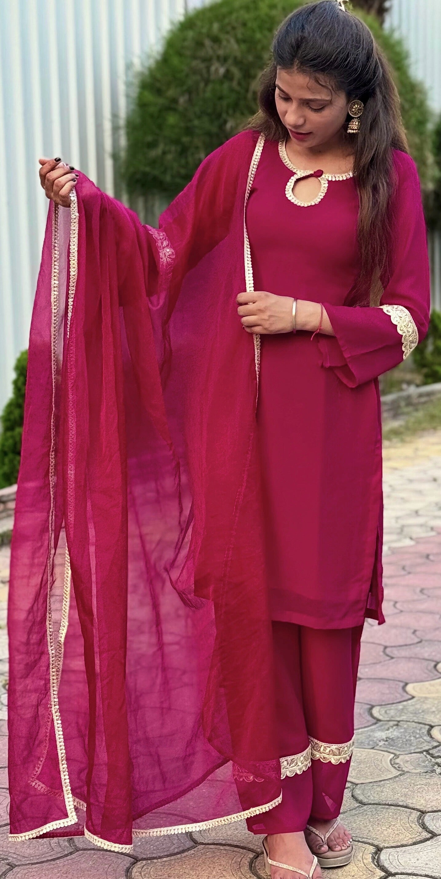 🌸 Gulabi Nazakat – Premium Suit Set 🌸